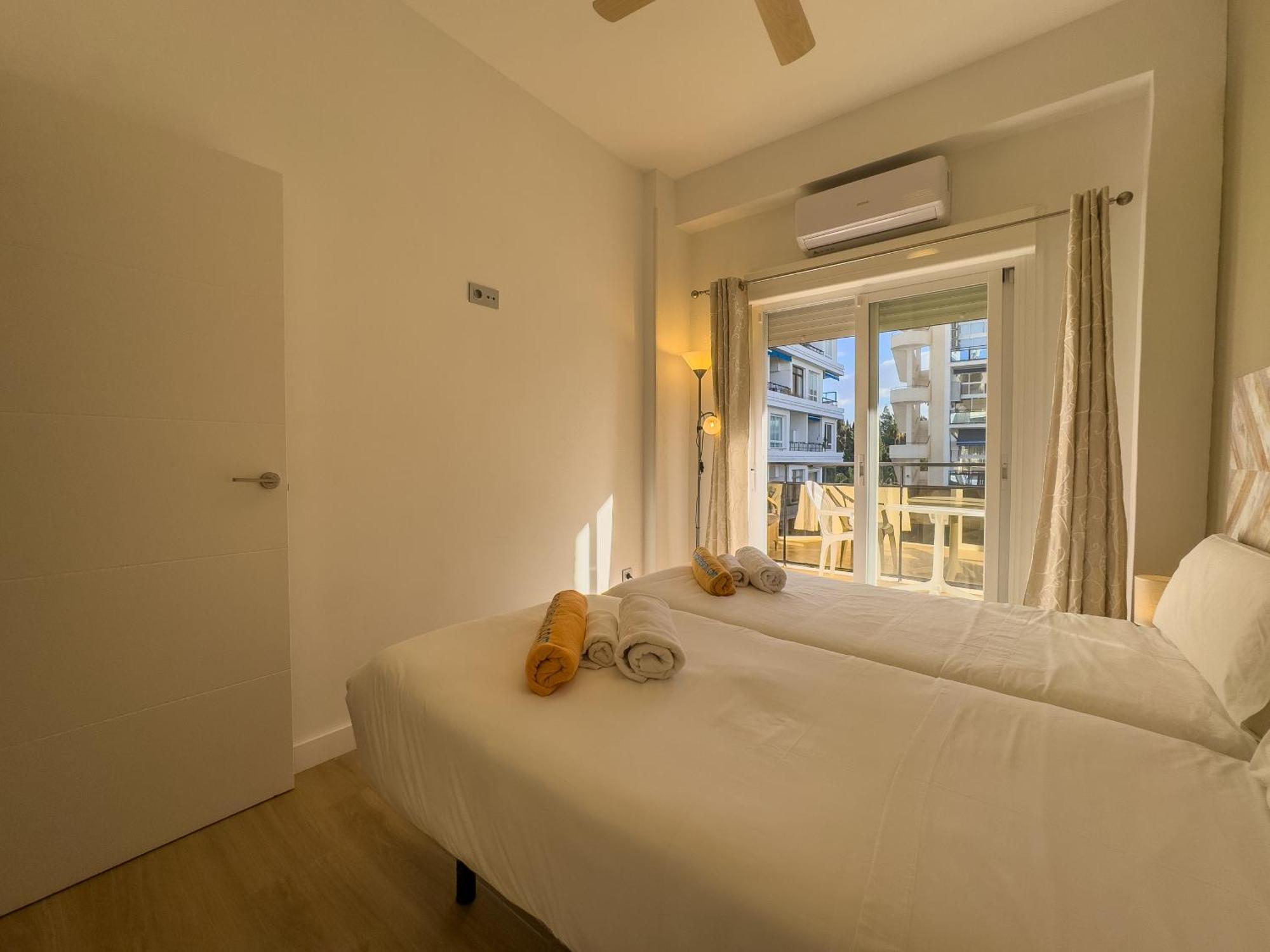 Skol 420C Fantastico 1 Dormitorio Primera Linea De Playa ماربيا المظهر الخارجي الصورة